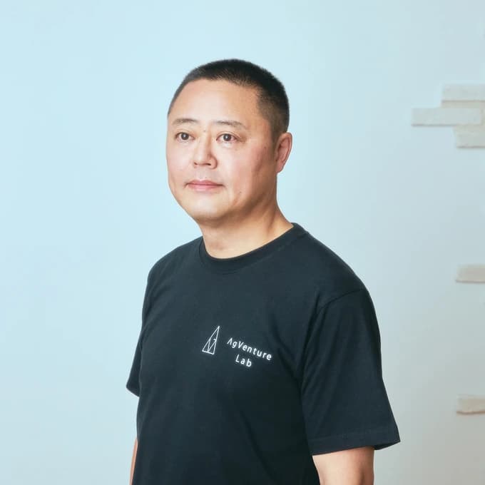 小里 司